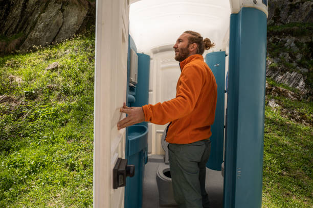 Best Sanitation services for porta potties  in New Hampton, IA